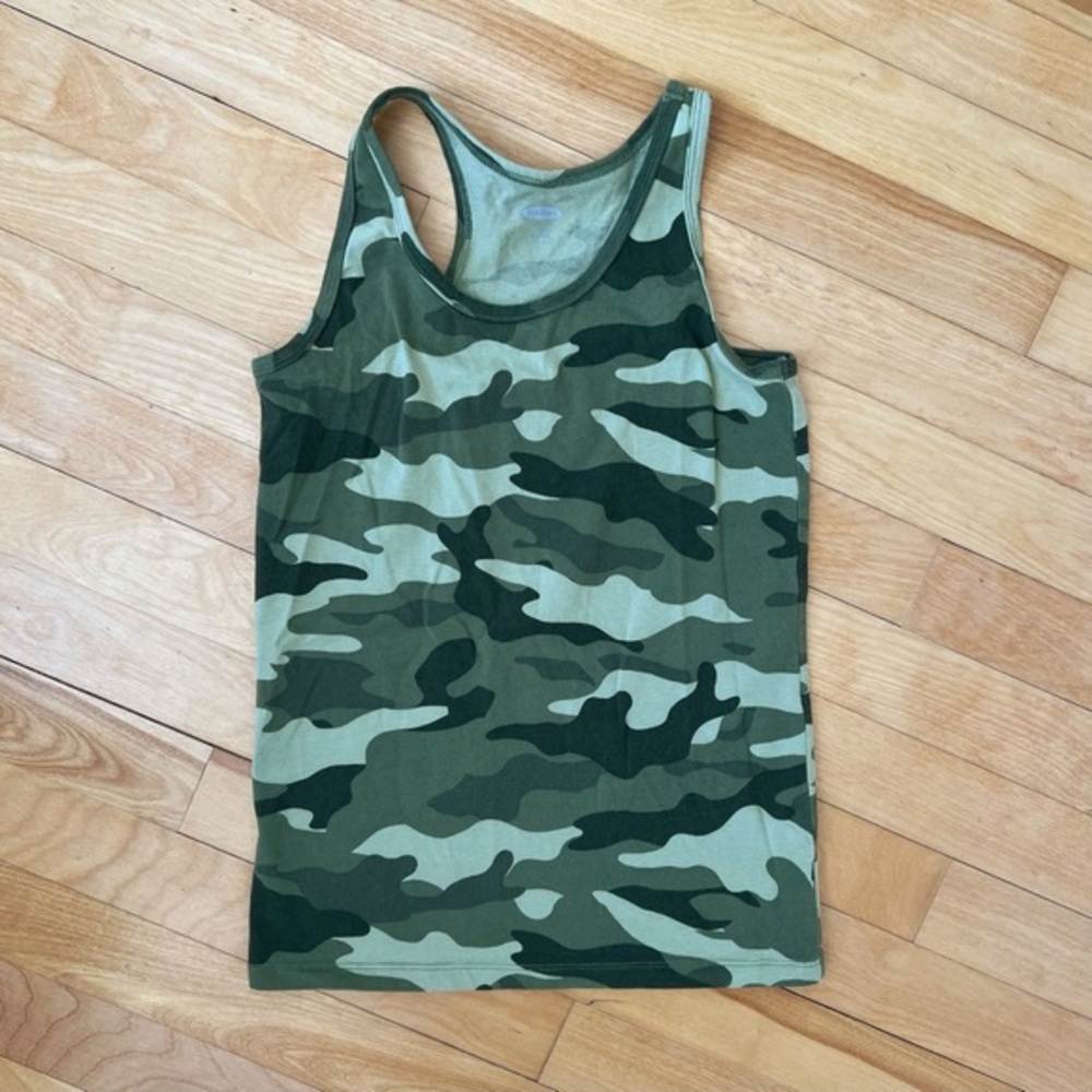 Old Navy Camo Tank - Size L